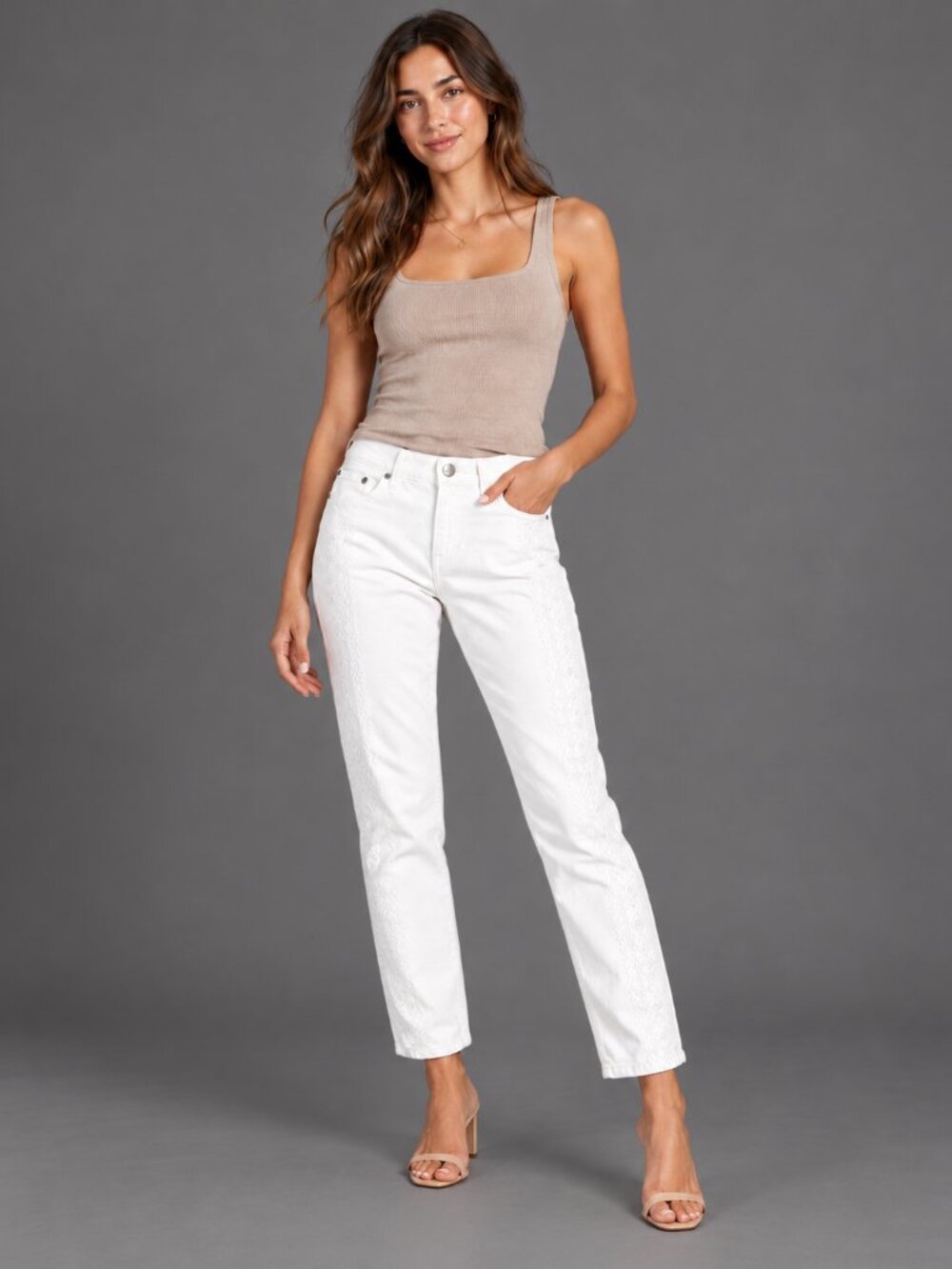 Gap 1969 Best Girlfriend Off-White Embroidered Jeans Size 24